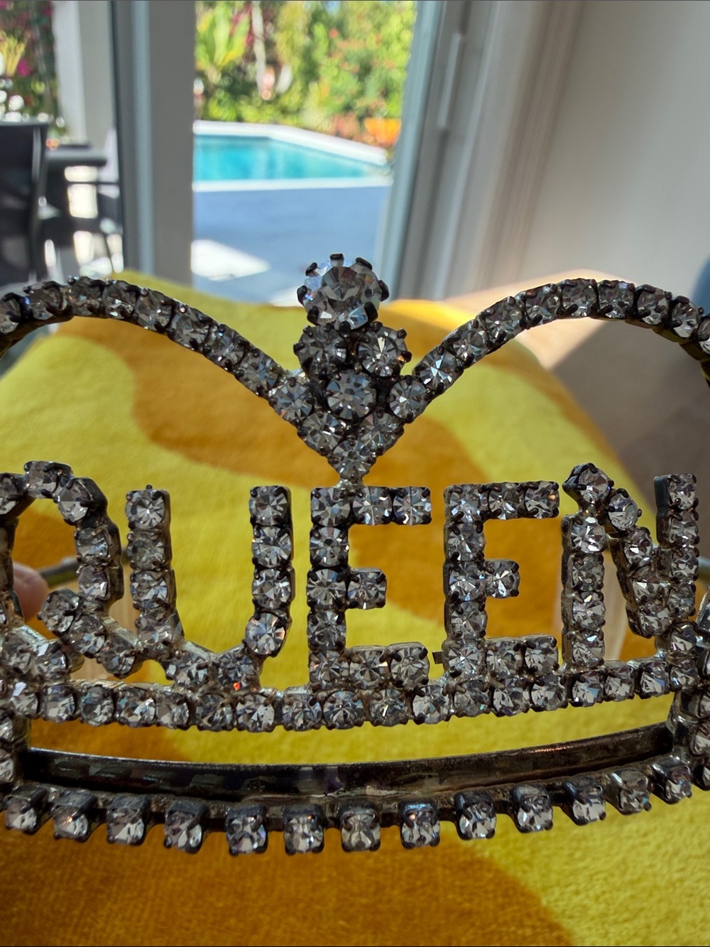 Queen Crown Royal Tiara Rhinestone Accessory - Picture 9 of 12